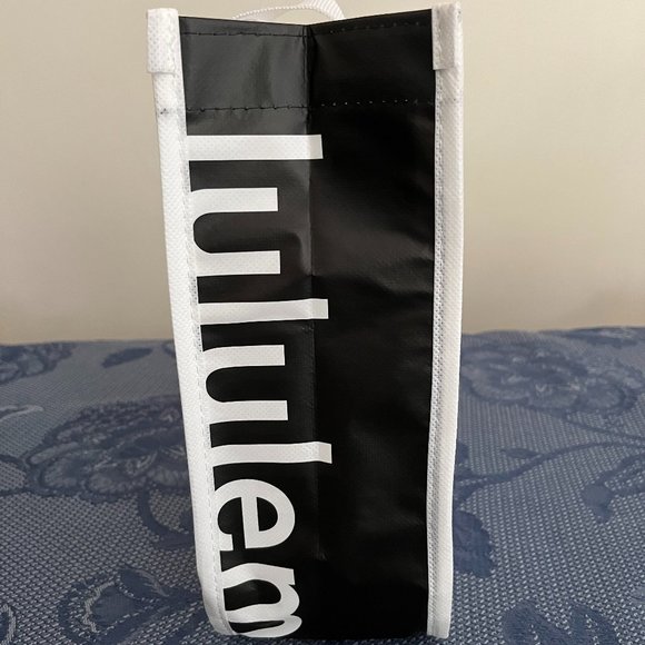 Lululemon white & black small reusable tote bag - Picture 2 of 6